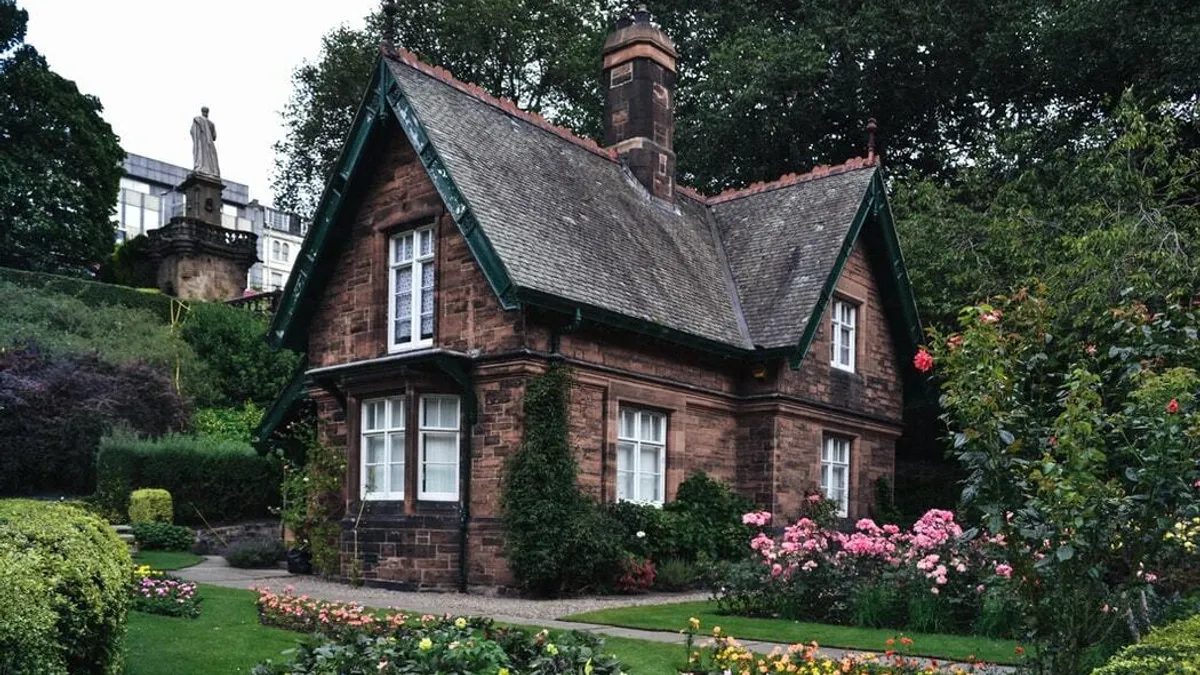 Fascias, Soffits & Bargeboards — example of our work in the Midlands (3)